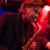 FRÅN YSTADS JAZZFESTIVAL KOMMER RYKTEN OM EN MAGISK SPELNING I GÅR MED HÅKAN BROSTRÖM OCH HANNES OLBERS TRIO FEAT.

IMORGON GÄSTAR DE HUMLALYCKAN PÅ SOMMARBRUNCH LÖRDAG 2 AUG KL. 12- CA 14.30. DET FINNS NÅGRA PLATSER KVAR!!

BRUNCH/LUNCH, DRYCK, KAFFE, KA