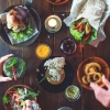 Varmt välkomna att frossa i mängder av smarrigheter! Vi har öppet hela helgen från 12 - sent :D 
Och förresten, ni har väl inte missat att följa oss på Instagram @surfersinn för att hålla koll på vad som händer hos oss om dagarna.. ;)

Walk In <3 Roll Out