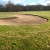 Nu närmar sig golfsäsongen, banans alla bunkrar är kantskurna, bara 9:ans  2st fairway bunkrar återstår att beskäras. Bilden är 1:ans fairwaybunker. Maskinparken är redo för att sättas i bruk . Angående medlemsavgifter för 2015 så fungerar det på följande