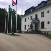 Flaggorna är hissade inför dagens bröllop! Sverige och Luxemburg blev det denna lördag! :)