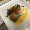 Kvällens varmrätt Smörstekt Åre röding med potatispuré gräddkokt grönkål zucchini bakade rödbetor torkade rotfrukter räkor och brynt smör allt toppas med färskriven pepparot dill och tomat