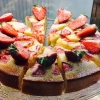 Jordgubbskladdkaka