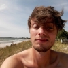 Bild från Stranden I Höllviken av @augustbjerken - Ska man vara bakfull så kan man lika gärna vara det på stranden. #halvdöd #höllviken #dillchips #sandöverallt