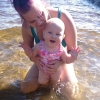 Bild från Edane Badplats av @annbrittjakobsson - Åh så kallt det var i vattnet mamma! @mirremusen