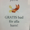 Nu är de dags att komma å bada alla barn, superklipp i Juni.