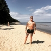 Bild från Knäbäckshusens Strand av @drorgasmo - En dag på Österlen! Kan varmt rekommendera Knäbäckhusens Strand! Dock bör man välja en annan väg ner till vattnet än vad jag och @justmaandy gjorde, 20 minuter klättrandes bland nässlor, tistlar, björnbärsbu