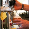 Du har väl inte missat att vi nu söker en bartender som kan hoppa in för våra ordinarie, Henrik och Thorsten. Ibland kan det bli en vecka eller två i sträck när de jobbar med annat och ibland enstaka dagar. Endast kvällstid. Den vi söker är en craftbeer-e