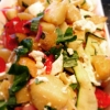 Kvällens potatissallad med bl a buffelmozzarella och zucchini, vi öppnar 16, ses