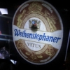 Vi kör på lite Weihenstephaner Vitus Weizenbock för stabila 30 kronor!