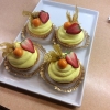 Tartlett fylld med vaniljkräm och toppad med lemoncurdgrädde! För den som inte vill ha så söta bakelser!  Välkomna in!