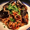 BEER A CLOCK ALL DAY EVERYDAY @ HEARTS!! Come and join us for some ice cold beers and a pasta, this week pasta vongole with blue mussel, chili, white wine, garlic, tomato sauce and parsley.. 190 pix #tryffelplansgruppen #tryffelplan #hearts_sthlm #friday 
