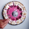 Hallonpannacottacheesecake mina vänner... Lika många bokstäver i detta ord som tummen upp vi ger för den 