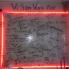 Ännu en gång har tavlan blivit full av våra gästers autografer! 

Vi har öppet hela sommaren !
Mån-lördag 16:00-23:00!

Boka erat bord på 
info@cavabar.se
013-132324

Varmt välkomna !
Med vänliga hälsningar cava.