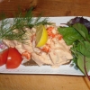 Kräft / räk o potatisallad på rågbröd.