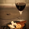 Här ser ni delar av vårt knäcke sortiment. Passar utmärkt med vin och goda ostar. Dessutom inget socker eller gluten tillsatt.