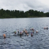 Bild från Sjötorpasjön av @kerla7 - Glad midsommar önskar #skövdetriathlon som startade midsommar med ett träningspass i Sjötorpasjön (14,5 grader) 