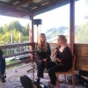 Tack Emmy och Ebba för en underbar spelning! Tack till alla som kom på den sista musikkvällen för i år! 

Imorgon är sista dagen vi har öppet för i år och loppisen är ännu full med saker! Välkomna! 50% på ALLT i loppisen! 

Tack ännu en gång till Luleå Ri