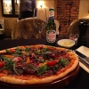 Presenterar med stolthet pizza på vår nya meny. 
Manzo heter detta hantverk. #oxfile #soltorkadetomater #grilladpaprika #aubergine #ruccola #grappakarlstad #karlstad #middag #peroni #pizza #ekologiskt #närproducerat #lite #bättre