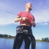 Bild av @cfmange - Vilken känsla att ligga i sjön och allt bara flyter på! Tack Timo och 2XU Sverige för support! @2xu_sverige #2xu #2xusverige #swimrun #trihatlon #öppetvatten #öppetvattensimning #vansbrosimningen