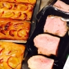 Det doftar av härlig nygräddad plommonkaka! Till kvällsmat kan vi erbjuda en citronbakad kalvrygg med stekta kantareller och rödvinssås. Boka gärna på info@granddeli.se eller 046-280 64 00.