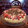 Tycker vi firar nyöppningen med en hemmagjord cheesecake! Välkomna in på en bit!