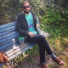 Bild av @ribbss - Paus i solen vid en sjö på vår roadtrip upp till Stockholm