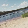 Bild av @h_stenstroms - Svensk sommar i slutet sv juli. Ensamma på badstranden och snålblåst 