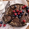 Imorgon, på lördag är det kladdkakans dag vilket innebär att vi kommer ha flera varianter av kladdiga kladdkakor. 

Glöm inte att komma förbi och fira med oss! 