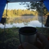 Bild från Stora Lövsjön av @jigfelt - En helt okej utsikt att vakna upp till. Att avnjuta morgonkaffet medan älvorna dansar på andra sidan myggnätet och Moa ligger och snarkar bredvid är inte så dumt.