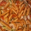 Huset sp (kebabkött, feferoni, isbergsallad, gurka, tomater, pommes, orientdressinf)