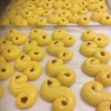 Idag har vi laddat upp med massor av bröd, bla vörtbrödet o pommendoren. Massor av frallor o baguetter. Vi har även pepparkakor, Lussebullar, pepparkaksdeg, cheesecake mm! Välkomna 06 - 17.
