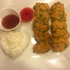 Fisk kaka laxfile,thai kryddor,brödsmulor  med röd currysås