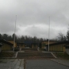 Nu finns det flaggstänger vid Flaten!