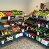Välkomna in till Frukt & Grönsaks hörna på Klockaretorpets Närbutik!