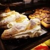 Semeldax? Välkomna in till våra egna semlor på le croissant.