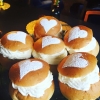 Välkomna in på en smarrig SEMLA! ⭐️
Sandbergscafe på instagram https://instagram.com/p/BBCyYpXyXUg/