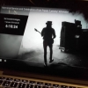 Lystring alla rockälskare! Efter lite om och men, har vi till slut lyckats med det omöjliga (iallafall för Oscars del...). Vi visar uppvaktningen av Lemmy Kilmister live på TV-skärmarna i afton, med start 23:30. Nedräkningen har börjat! Dela gärna vidare.