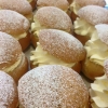 Nya Thores Bageri´s semlor ( fastlagsbullar ) har deltagit i Trelleborgs kommuns semletävling via Knut Jöns i Båstad och här är resultatet så här långt. 

Idag har Knut Jöns varit med i en semlatävling i Trelleborgs kommun. Man bedömer färg, form, pris oc