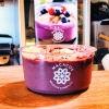 ÄNTLIGEN!!!
Nu finns Macacos Acai Bowl äntligen på  Surf-in' café & shop!

Superbäret acai från Brasilien innehåller massor av antioxidanter, omega-3, omega-6, omega-9, vitaminer, mineraler och fibrer. Mixat tillsammans med banan och honung, sedan toppat 