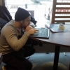 Multitasking: telefon, dator & squats :-) (y)
