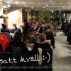 Fullsatt! :-) Grym personal! Nöjda gäster! Härlig kväll önskas!