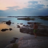 Bild av @axeltrolme - Kvällsdopp vid sandviksbadet 