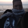 Bild av @knivlivet - on beach with joan