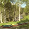 här ses den vackra järån som forsar brevid campingen