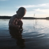 Bild från Siggefora Badet av @oscarengstrom - Kvällsdopp med obligatorisk stenkastning!