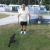 Bild av @elskar49 - Tommy på väg ut på morgonpromenad i Borrbystrand.