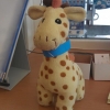 - Asså, nu har jag tröttnat på det här. Jag har åkt den där vattenruschkanan minst tuuuuuusen gånger varje dag i typ en vecka. Nu saknar jag den där lilla som kramar mig så ömt på nätterna. Vart är du?

(giraff upphittad på Skantzö runt den 25/7 2013. N