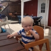 Lille Anton gillar mormor Evas pizza