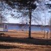 Idag vid 07,00 var det strålande sol och klarblått hav ute på Borgarudden. Solen värmer härligt. Det är bara lite grön färg på gräset som saknas, samt våra gäster naturligtvis.
 Nu börjar det närma sig med en rasande hastighet! det är mycket vi ska hinna