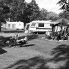 Bild av @medagoulie - Et on s'est posés là.
 #photographer  #nikon  #sweden  #sverige  #camping  #blackandwhite